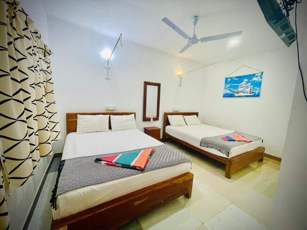 Trinco Star Cabana Trincomalee Exterior photo